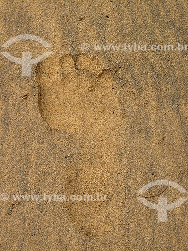 Subject: Footprint in the sand / Place: Angra dos Reis city - Rio de Janeiro state (RJ) - Brazil / Date: 10/2011 