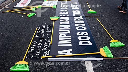  Subject: Manifestation against corruption / Place: Copacabana neighborhood - Rio de Janeiro city - Rio de Janeiro state (RJ) - Brazil / Date: 10/2011 