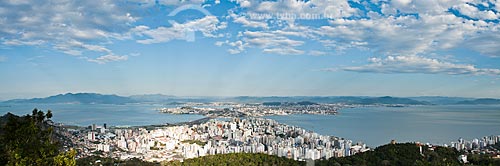  Subject: City viewed from Morro da Cruz Belvedere / Place: Florianopolis city- Santa Catarina state (SC) - Brazil / Date: 08/2011 