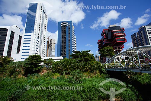  Subject: Buildings on Tancredo Neves Avenue / Place: Caminho das Arvores neighborhood - Salvador city - Bahia state (BA) - Brazil / Date: 07/2011 