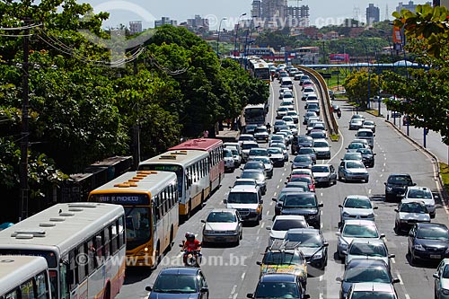  Subject: Traffic on Tancredo Neves Avenue / Place: Salvador city - Bahia state (BA) - Brazil / Date: 07/2011 