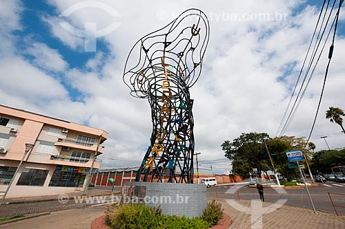  Subject: National landmark of literature - Tree of letters in Largo of Literature / Place: Passo Fundo city - Rio Grande do Sul state (RS) - Brazil / Date: 04/2011  