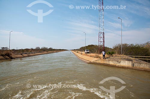  Subject: Main Irrigation channel of Jaiba Project that captures water from the Sao Francisco River / Place: Mocambinho district - Jaiba city - Minas Gerais state (MG) - Brazil / Date: 09/2011 