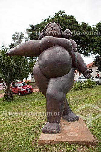 Subject: Sculpture on Parque da Maternidade / Place: Rio Branco city - Acre state (AC) - Brazil / Date: 11/2011 
