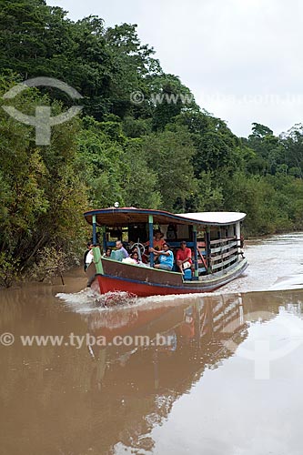  Subject: Batelao (kind of boat) on Caetes River - Boat used to transport human and bovine / Place: Sena Madureira city - Acre state (AC) - Brazil / Date: 11/2011 