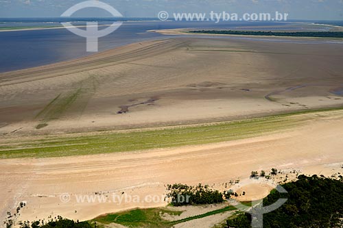  Subject: View of the Anavilhanas Archipelago - It is located between the municipalities of Manaus and Novo Airao - biggest drought registered / Place: Amazonas state (AM) - Brazil / Date: 11/2010 