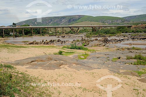  Subject: Bridge about Jequitinhonha River Highway BR-367 / Place: Coronel Murta city - Minas Gerais state (MG) - Brazil / Date: 11/2011 