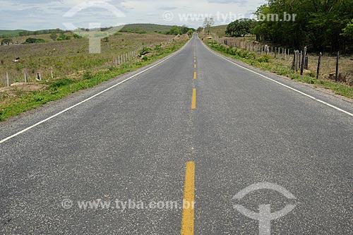  Subject: Highway BR-367 / Place: Coronel Murta city - Minas Gerais state (MG) - Brazil / Date: 11/2011 
