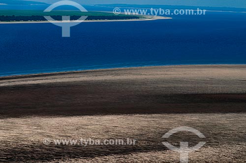  Subject: View of the Anavilhanas Archipelago - It is located between the municipalities of Manaus and Novo Airao  - biggest drought registered / Place: Amazonas state (AM) - Brazil / Date: 11/2010 