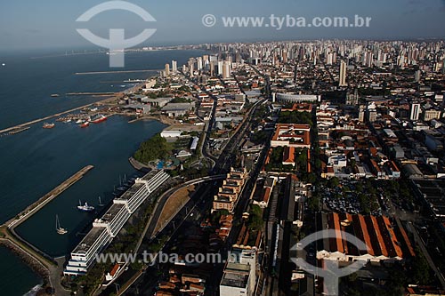  Subject: Buildings on the edge of Fortaleza city / Place: City center - Fortaleza city - Ceara state (CE) - Brazil / Date: 12/2011 