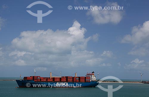  Subject: Ship in the port of Mucuripe / Place: Fortaleza city - Ceara state (CE) - Brazil / Date: 12/2011 