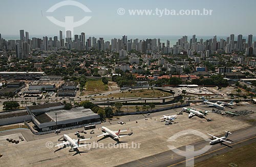  Subject: Aerial view of Recife International Airport / Guararapes Gilberto Freyre / Place: Recife city - Pernambuco state (PE) - Brazil / Date: 10/2011 