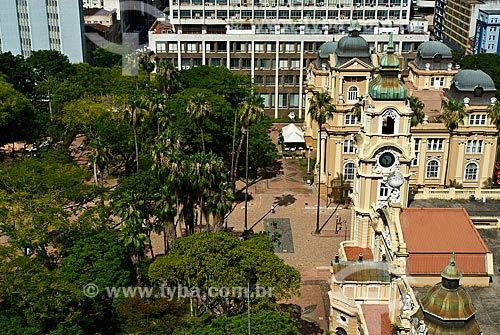 Aerial view of Customs House Square and the right side in the foreground Rio Grande do Sul Memorial - the former building of the Post and Telegraph and in the background the Rio Grande do Sul Museum of Art  - Porto Alegre city - Rio Grande do Sul state (RS) - Brazil