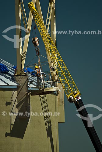  Subject: Construction of olive oil industry  / Place: Rosario city - Santa Fe Province - Argentina - South America / Date: 02/2009 