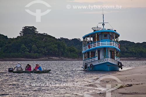  Subject: Boats on Negro River / Place: Amazonas state (AM) - Brazil / Date: 10/2011 