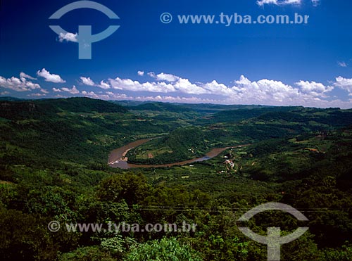  Subject: View of Mirante Ferradura in Rio das Antas Valley / Place: Bento Goncalves city - Rio Grande do Sul state (RS) - Brazil / Date: 04/2010 