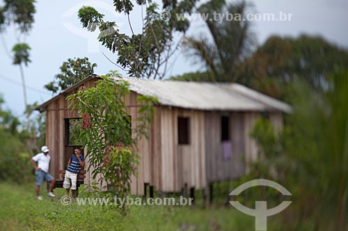 Subject: Riverine community of Bom Jesus do Puduari  / Place: Novo Airao city - Amazonas state (AM) - Brazil  / Date: 10/2011 