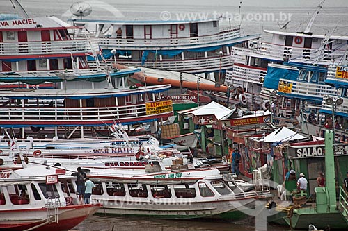  Subject: Morning activity in the port of Manaus / Place: Manaus city - Amazonas state (AM) - Brazil / Date: 10/2011 
