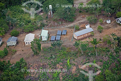  Subject: Aerial view of riverine community of Aracari / Place: Novo Airao city - Amazonas state (AM) - Brazil / Date: 10/2011 