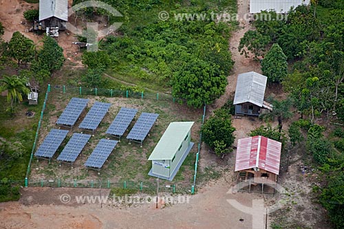  Subject: Aerial view of riverine community of Bom Jesus do Puduari / Place: Novo Airao city - Amazonas state (AM) - Brazil / Date: 10/2011 