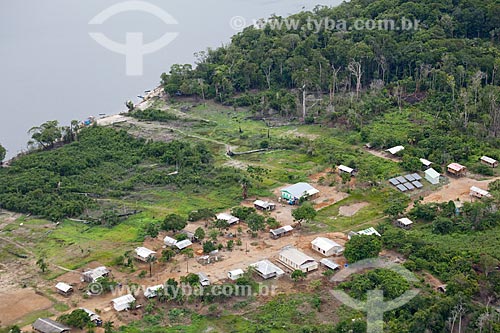  Subject: Aerial view of riverine community of Bom Jesus do Puduari / Place: Novo Airão city - Amazonas state (AM) - Brazil / Date: 10/2011 