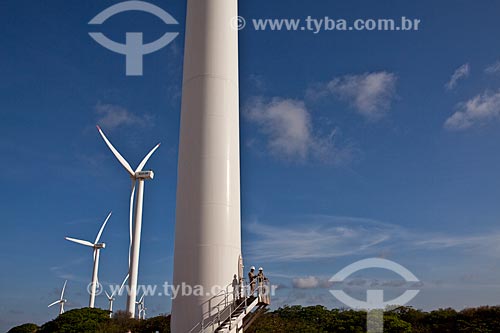  Subject: Workers making inspection in turbines of    Taiba Wind Farm - Bons Ventos Energy Generator Company / Place: Sao Goncalo do Amarante - Ceara (CE) - Brazil / Date: 10/2011 