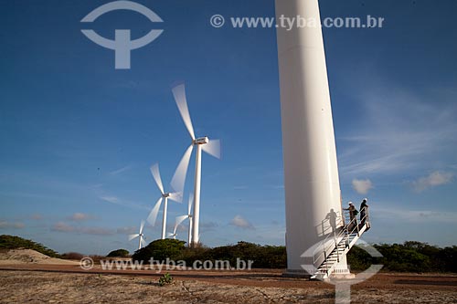  Subject: Workers making inspection in turbines of   Taiba Wind Farm - Bons Ventos Energy Generator Company / Place: Sao Goncalo do Amarante - Ceara (CE) - Brazil / Date: 10/2011 
