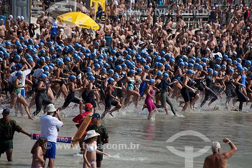  Subject: Aquatic Marathon Travessia dos Fortes  2012 - Female Category / Place: Copacabana  neighborhood - Rio de Janeiro city - Rio de Janeiro state (RJ) - Brazil / Date: 04/2012 