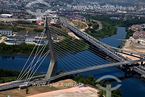  Subject: Aerial view of the Saber Bridge with Sewage Treatment Station Alegria / Place: Rio de Janeiro city - Rio de Janeiro state (RJ) - Brazil / Date: 03/2012 