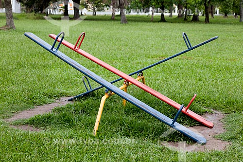  Subject: Seesaw in the gardens of the Museum of the Baroness / Place: Pelotas city - Rio Grande do Sul state (RS) - Brazil / Date: 02/2012 