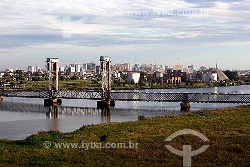 Subject: Railway bridge over the Sao Goncalo channel / Place: Pelotas city - Rio Grande do Sul state (RS) - Brazil / Date: 02/2012 