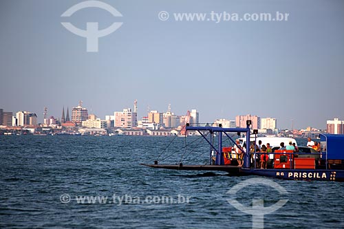  Subject: View of the raft crossing - Leaving from Sao Jose do Norte toward the Rio Grande / Place: Sao Jose do Norte city - Rio Grande do Sul state (RS) - Brazil / Date: 02/2012 
