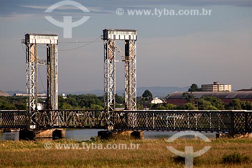  Subject: Railway bridge over the Sao Goncalo channel / Place: Pelotas city - Rio Grande do Sul state (RS) - Brazil / Date: 02/2012 