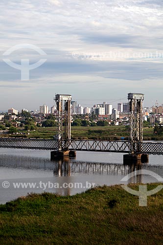  Subject: Railway bridge over the Sao Goncalo channel / Place: Pelotas city - Rio Grande do Sul state (RS) - Brazil / Date: 02/2012 