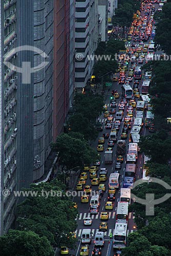  Subject: Traffic on Presidente Vargas Avenue / Place: City center - Rio de Janeiro city - Rio de Janeiro state (RJ) - Brazil / Date: 04/2012 