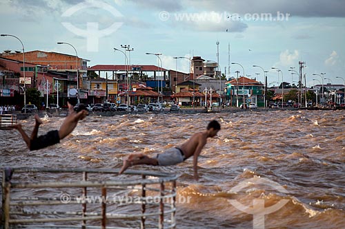  Subject: Leisure in the Santa Ines edge (Beira Rio) - Amazon River / Place: Macapa city - Amapa state (AP) - Brazil / Date: 04/2012 