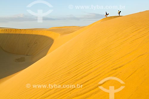  Subject: Sandboarding on the dunes of Medanos de Coro National Park / Place: Coro city - Falcon state - Venezuela - South America / Date: 05/2012 