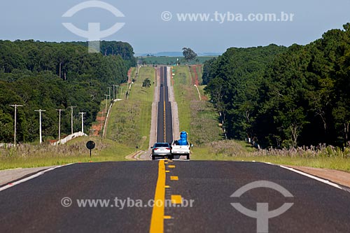  Subject: State Highway Francisco Alves Negrao between the municipalities Itabera and Itapeva  / Place: Itabera city - Sao Paulo state (SP) - Brazil / Date: 01/2012 