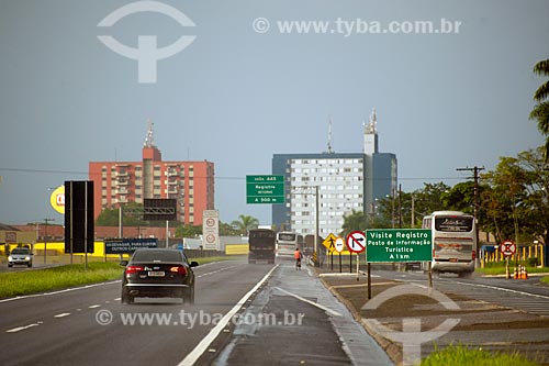  Subject: Rain in Regis Bittencourt Highway - BR-116  in height of Registro city / Place: Registro city - Sao Paulo state (SP) - Brazil / Date: 02/2012 