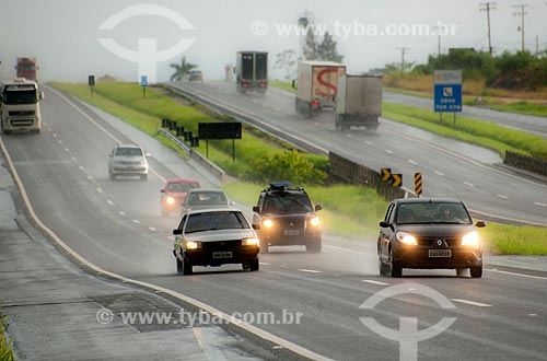  Subject: Rain in Regis Bittencourt Highway - BR-116  in height of Registro city / Place: Registro city - Sao Paulo state (SP) - Brazil / Date: 02/2012 