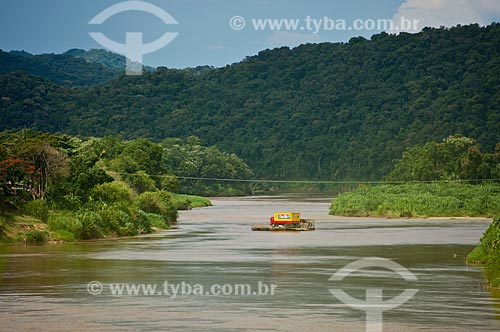  Subject: Bau truck crossing Ribeira de Iguape River by ferry / Place: Eldorado city - Sao Paulo state (SP) - Brazil / Date: 02/2012 