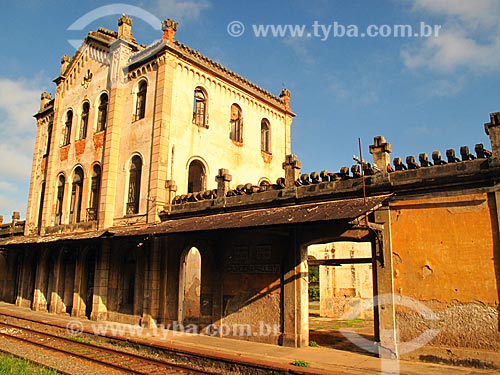  Subject: Railway station Cachoeira Paulista (1877) - Built to connect the Northern Railway (SP) and Dom Pedro II (RJ) / Place: Cachoeira Paulista city - Sao Paulo state (SP) - Brazil / Date: 06/2012 