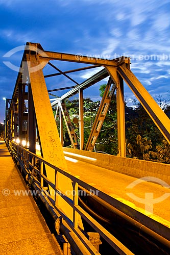  Subject: Aldo Pereira de Andrade Bridge also known as Bridge Iron / Place: Blumenau city - Santa Catarina state (SC) - Brazil / Date: 06/2012 