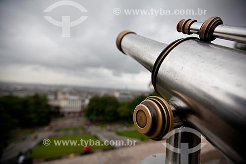  Subject: Telescope in the Church Basilica of Sacre Couer / Place: Montmartre neighborhood - Paris - France - Europe / Date: 06/2012 