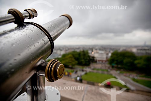  Subject: Telescope in the Church Basilica of Sacre Couer / Place: Montmartre neighborhood - Paris - France - Europe / Date: 06/2012 