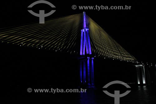  Subject: View of bridge Negro River that connects the of Manaus city to Iranduba / Place: Manaus city - Amazonas state (AM) - Brazil / Date: 06/2012 