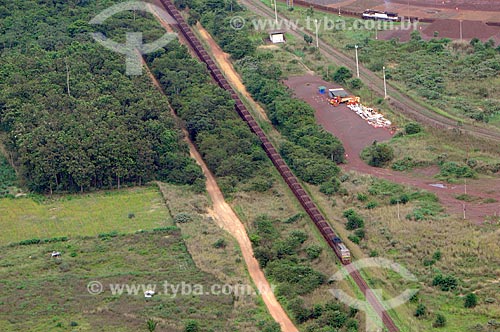  Subject: Train of Vale do Rio Doce Company (CVRD) in the Carajas Railway / Place: Maranhao state (MA) - Brazil / Date: 05/2012 