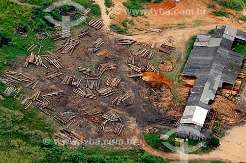  Subject: Timber in Buriticupu. / Place: Buriticupu city - Maranhao state (MA) - Brazil / Date: 05/2012 