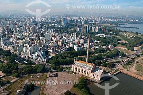  Subject: Aerial view of the downtown of Porto Alegre with with old Gasometer plant (1928), Cultural Center Usina do Gasômetro today. / Place: Porto Alegre city - Rio Grande do Sul state (RS) - Brazil / Date: 05/2012 