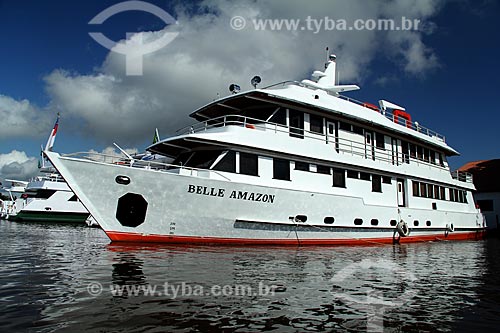  Subject: Ship moored in the port of Kuat Club / Place: Parintins city - Amazonas state (AM) - Brazil / Date: 06/2012 